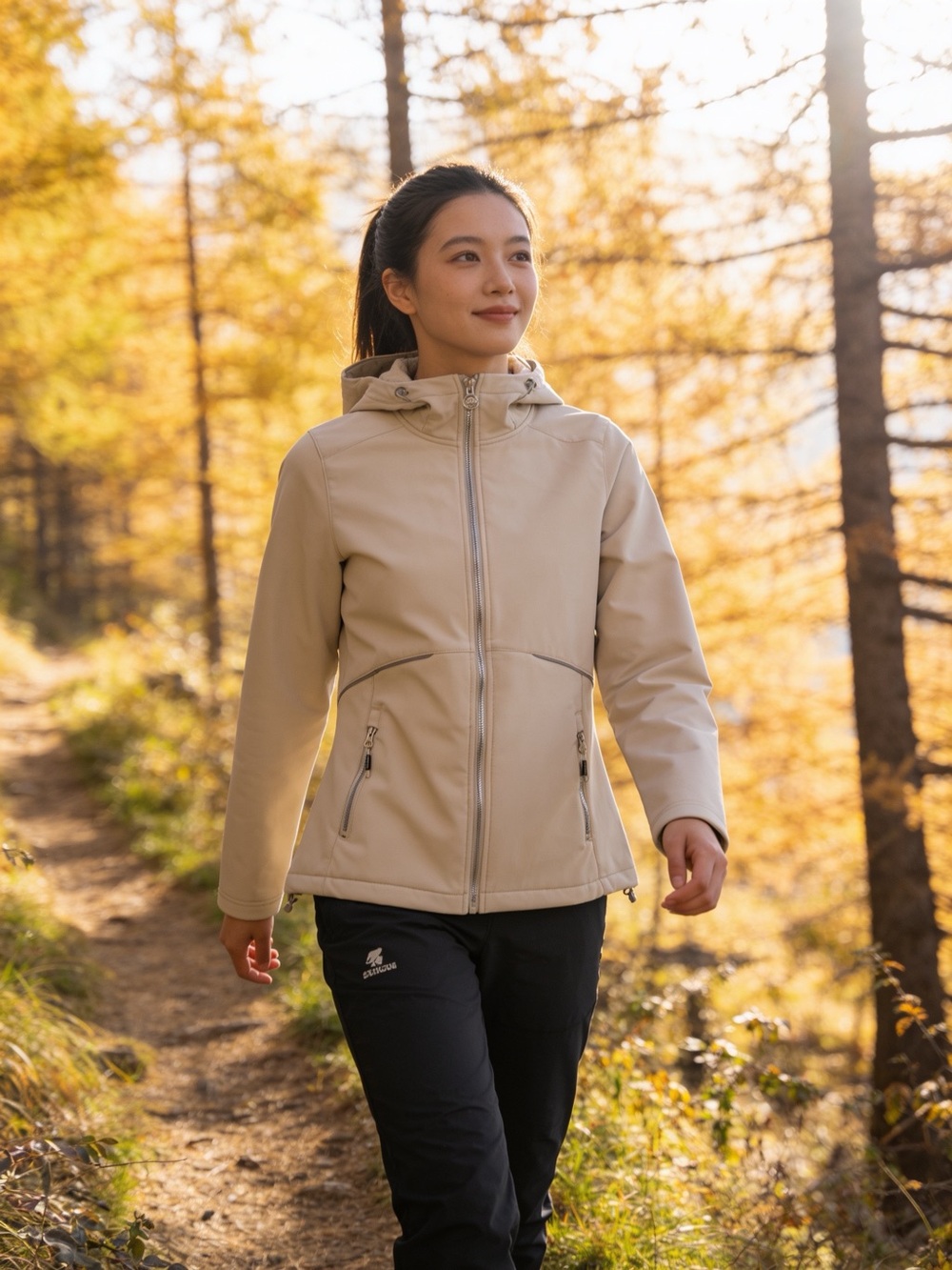 New Balance Women's Hooded Softshell Jacket in Light Beige